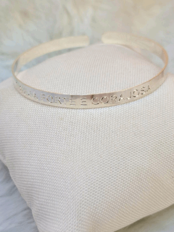 Bracelete Seja Forte e Corajosa Banho Prata - Imagem 2